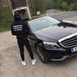 Meet your Posher, Semir